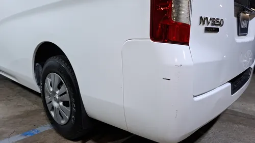 Nissan Nv350 Urvan 2.5 15 Pasajeros Amplia A/a Paq Seg