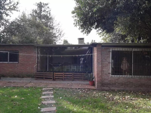 Chalet 4 Ambientes Con Cochera