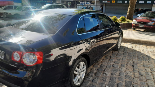 Volkswagen Vento 2.5 Luxury 170cv