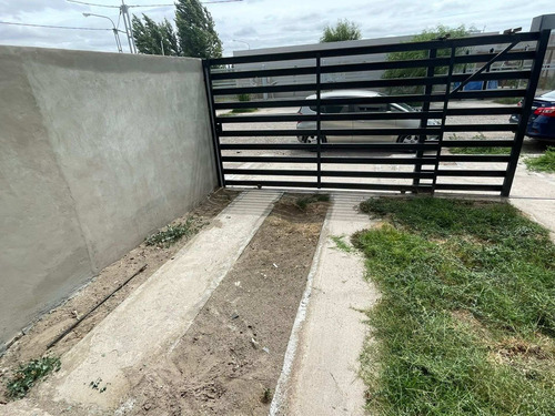 Imagen 25 de 26 de Venta Duplex 2 Dorm Altos De Alberdi Iii Plottier