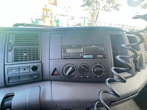 Volkswagen 17.190 E Constellation 2p (diesel)(e5)