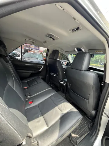 Toyota Fortuner 2.8l