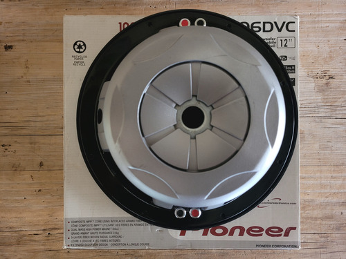 Subwoofer Pioneer 12 Ts-w306dvc Novo - Não Cara Preta/impp (Usado)