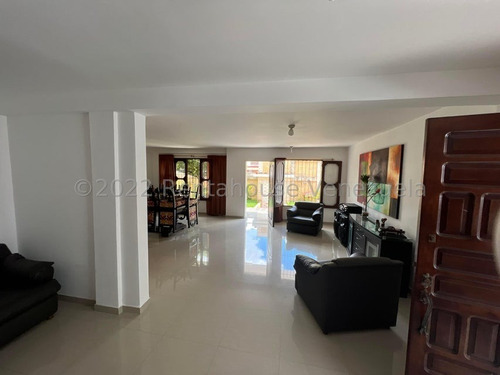 Imagen 28 de 30 de Casa En Venta, Santa Sofia, 500mts, Rah 23-9235