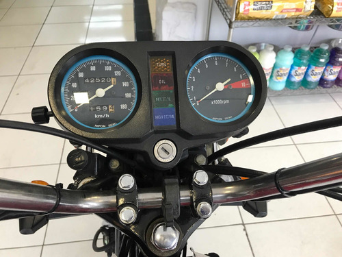 Imagem 14 de 15 de Honda Cb 400 1981 Garagem Retrô