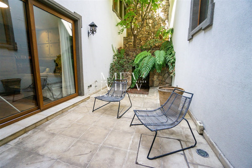 Casa En Venta De 5 Dorm. En Lo Barnechea