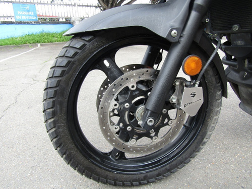 Imagen 8 de 15 de Suzuki V-storm 650