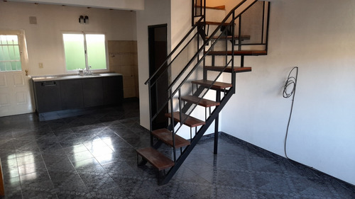 Imagen 4 de 14 de Venta Duplex Ituzaingo