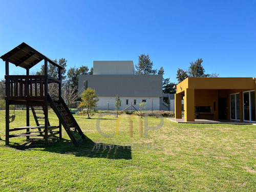 Terreno - Lote - En Venta - Los Arenales