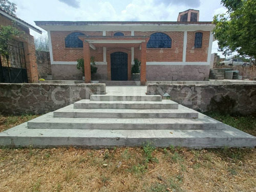 Casa En Venta En La Soledad, Aculco, Estado De México.