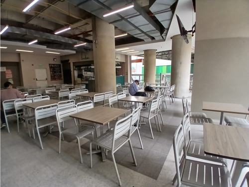 Local Centro Comercial Tranvía Plaza