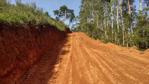 Imagem 15 de 21 de Aj27- Venha Garantir O Seu Terreno Na Melhor Localidade!!!