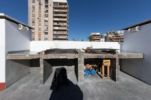 Venta-colegiales- 1 Amb. Grande-gran Patio Propio Con Parrilla Y Cesped