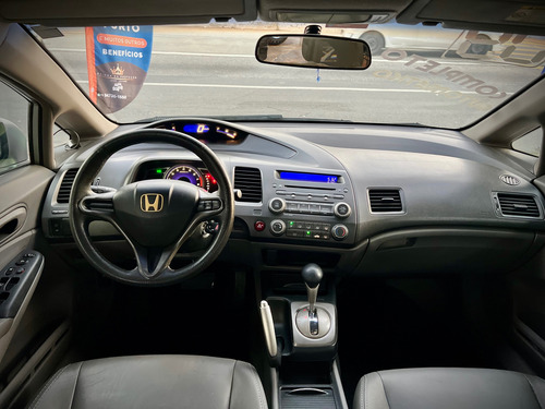 Honda Civic 1.8 Lxs Flex Aut. 4p