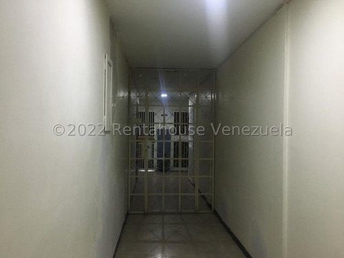 Imagen 1 de 17 de Apartamento En Alquiler Zona Este Barquisimeto 22-25436   Jrh