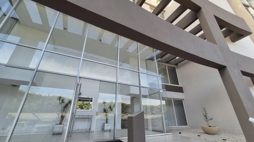 En Venta! - Alucinante 2 Ambientes En Nordelta