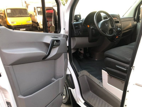 Imagem 6 de 11 de Mercedes-benz Sprinter Van 2019 2.2 Cdi 515 Teto Alto 5p
