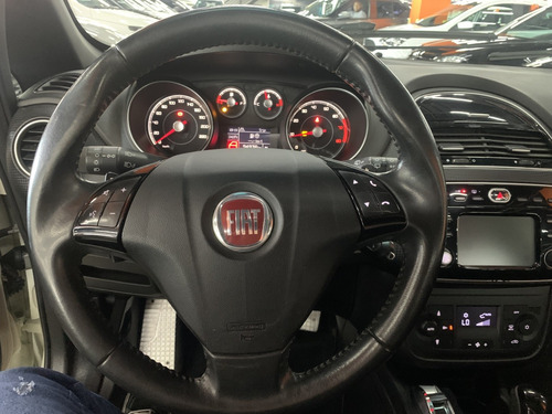 Fiat Punto 1.8 BLACKMOTION 16V FLEX 4P AUTOMATIZADO