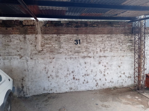 Imagen 3 de 8 de Lote Con 31 Cocheras Alquiladas. Apto Galpón/depósito. Excelente Renta.