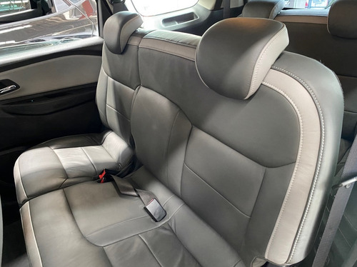 Imagem 8 de 15 de Chevrolet Spin 1.8 Ltz 8v 2018