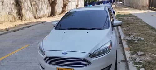 Ford Focus 2.0 Titanium