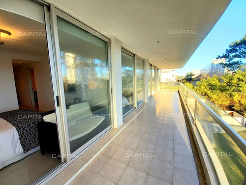 Imagen 20 de 30 de Excelente Apartamento De Tres Dormitorios Con Muy Buenos Servicios - Punta Del Este Roosevelt