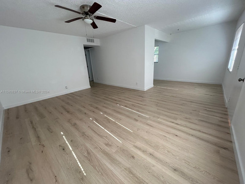 Century Village En Pembroke Pines - Miami