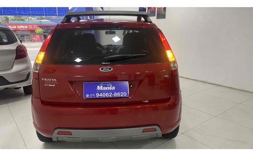 Ford Fiesta 1.6 MPI TRAIL HATCH 8V FLEX 4P MANUAL