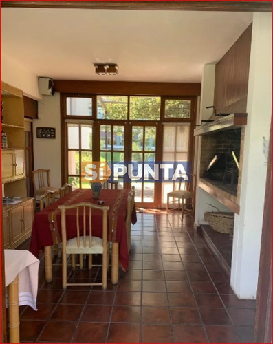 Imagen 11 de 12 de Casa En Alquiler - Punta Del Este