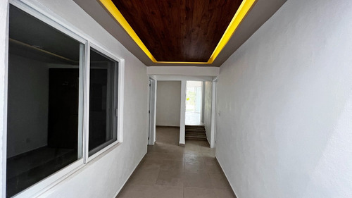 Imagen 15 de 19 de Casa En Zona Dorada, 3 Recs, 4 Baños, Seguridad, Alberca Y Jardín Común En Vistahermosa