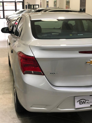 Chevrolet Onix Plus 1.4 Mt Joy 2020 Permuto - Financio !!