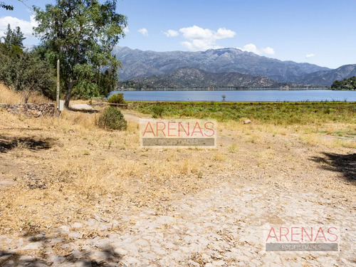 Sitios En Laguna De Aculeo / Santuario De La Laguna