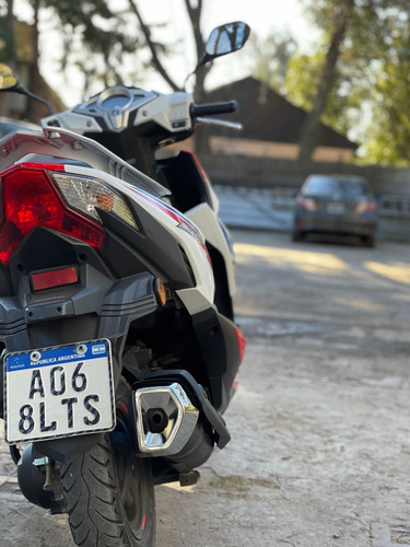 Imagen 10 de 11 de Honda New Elite 125