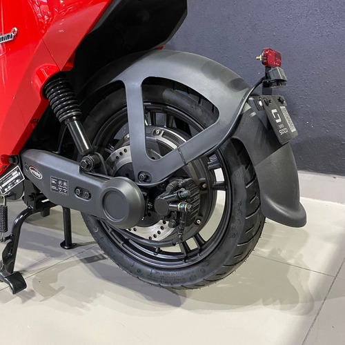 Imagen 12 de 17 de Moto Eléctrica Super Soco Cumini