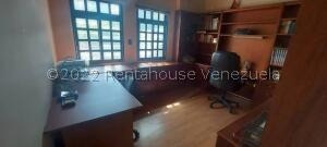 Imagen 6 de 16 de Casa En Venta En Santa Sofia 22-28635 Ymanol E. 0414 3227631