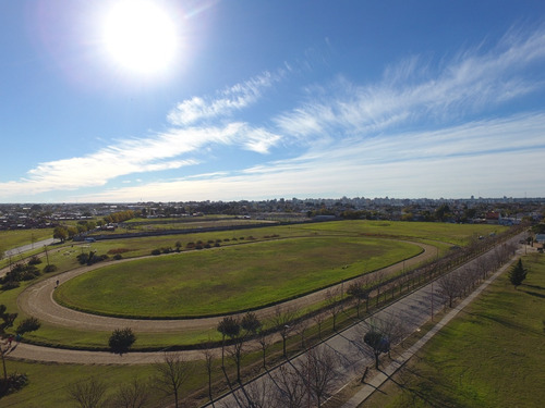 Imagen 2 de 5 de El Campo Desde El Drone. Grabaciones Con Drone