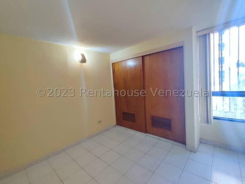 Imagen 12 de 24 de Apartamento En Venta Urb San Jacinto, Maracay 23-24551 Hc