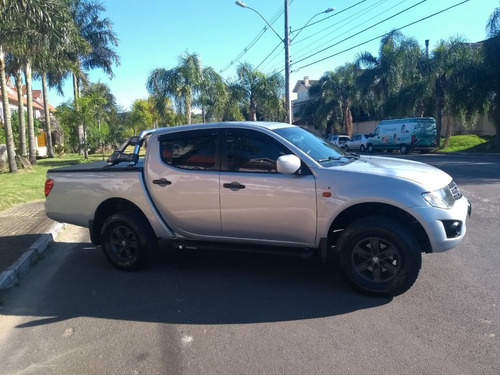 Imagem 1 de 3 de Mitsubishi L200 2013 3.2 Triton Hpe Cab. Dupla 4x4 4p