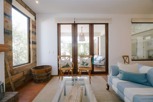 Impecable Y Práctica Casa En Condominio Casa Pueblo Cachagua