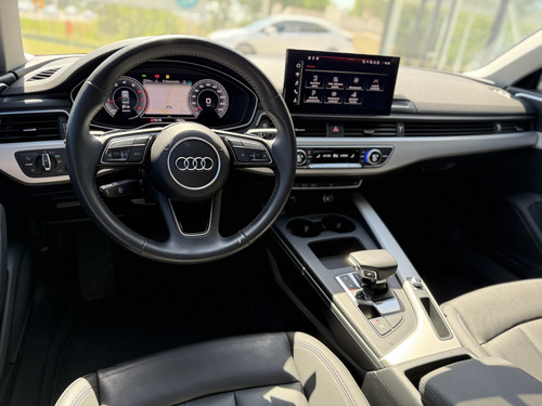 Audi A4 2.0 40 Tfsi Front