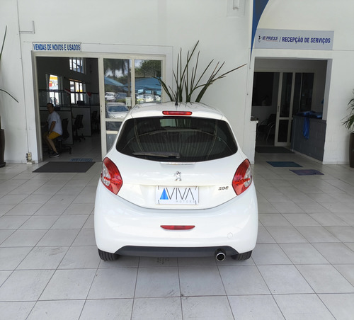 Peugeot 208 1.5 ACTIVE 8V FLEX 4P MANUAL