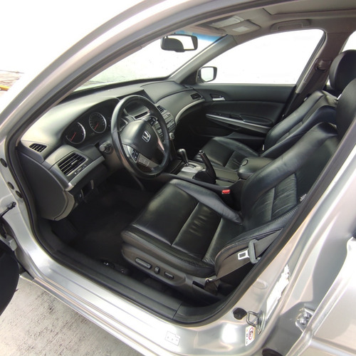 Imagen 8 de 15 de Honda Accord Ex V6 2010