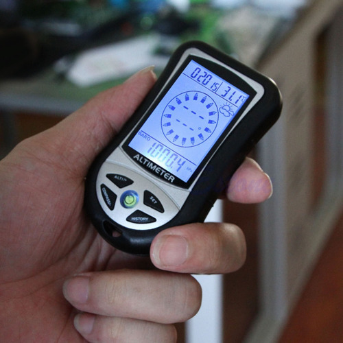 Altimetro Barometro 8 En 1 Teloj Termometro Brujula Digital