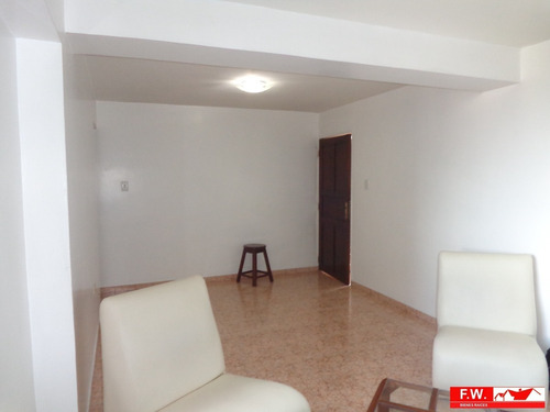 Imagen 3 de 11 de Se Alquila Bello Apartamento En Las Acacias