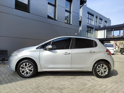 Peugeot 208 1.6 Allure Touchscreen
