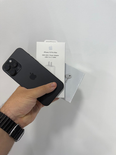 Apple Iphone 16 Pro Max (256 Gb) Esim - Titanio Negro Negro (Usado)