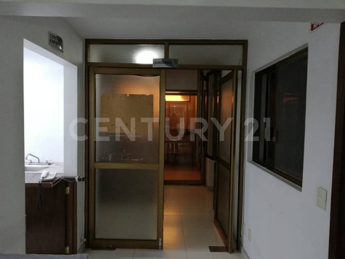 Imagen 6 de 13 de Clinica Medica En Venta, Jardines Alcalde, Guadalajara, Jalisco