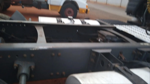 Imagem 8 de 14 de Volvo Fh-540 6x4 Canelinha Suspensão A Molas