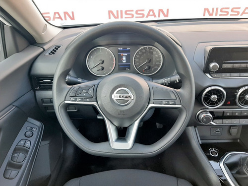 Imagen 14 de 14 de Nissan Sentra Advance Tm