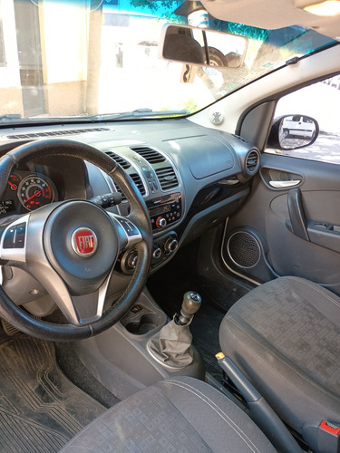 Fiat Palio 1.4 Attractive 85cv
